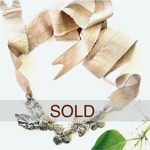 *SOLD*
Artisan .999 Fine Silver Hydrangea Flower Necklace / One Of A Kind